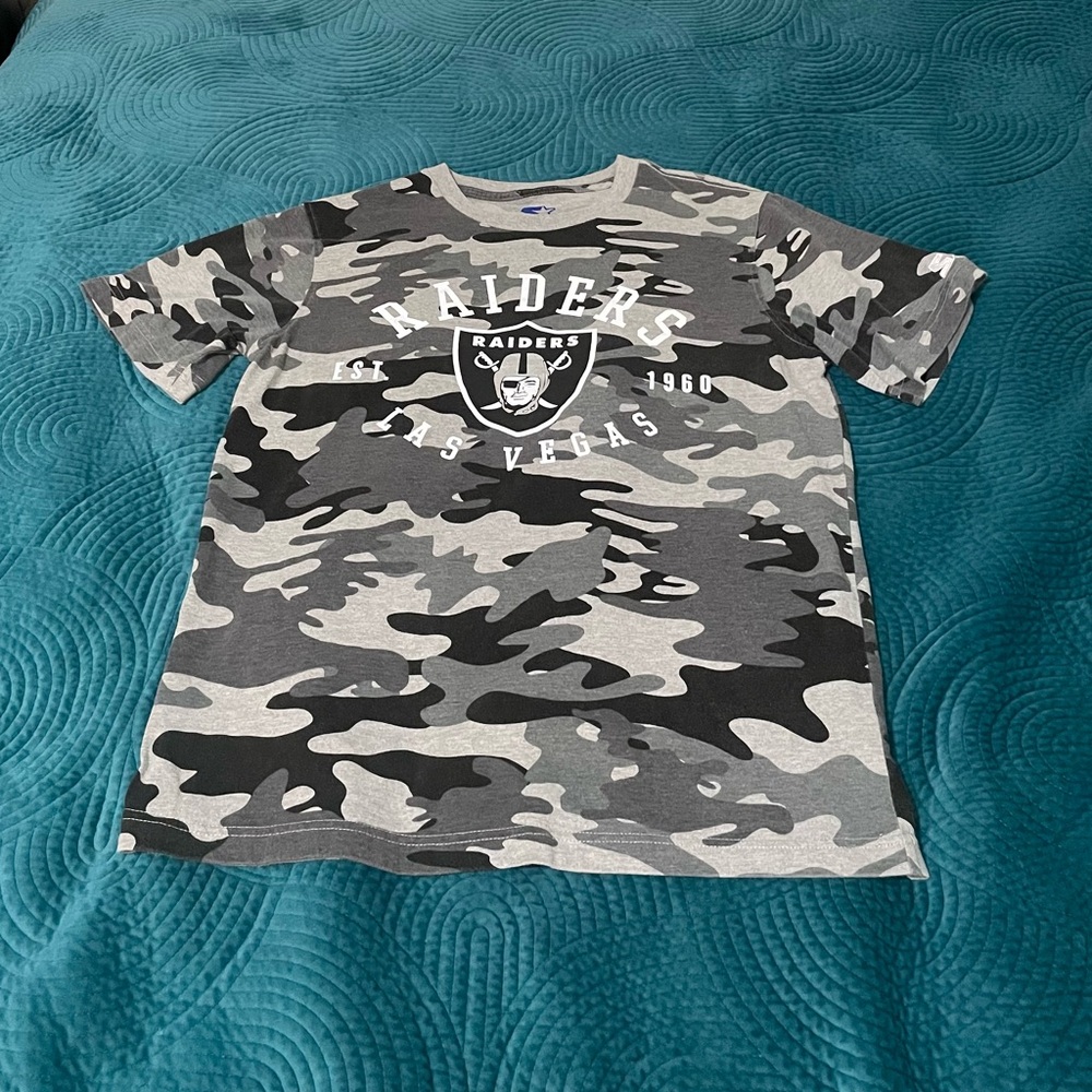 Men’s Las Vegas Raiders Camo T-shirt- M